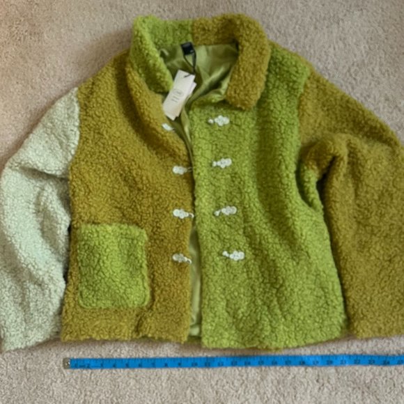 NEW //Cider "On My Turf" Colorblock Teddy Coat\\ Fancy Closures with Slouchy Fit - Picture 6 of 16